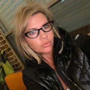 Meet your Posher, Alison